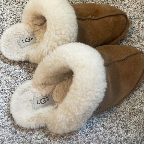 ugg slippers scuffette chestnut brown - Picture 2 of 4